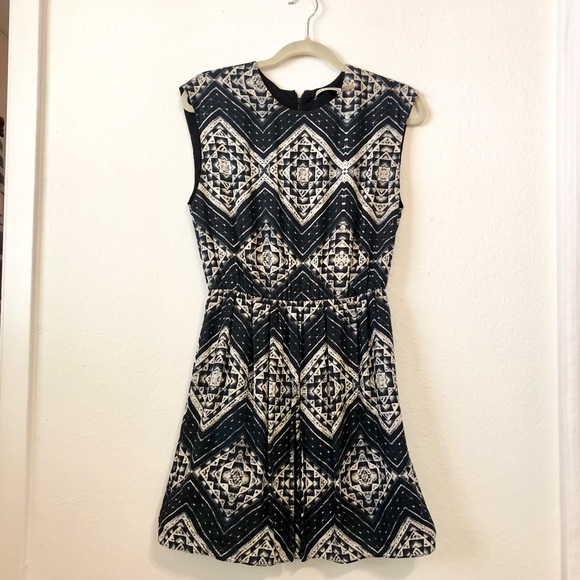 Alice + Olivia Geo Print Dress - Picture 5 of 8